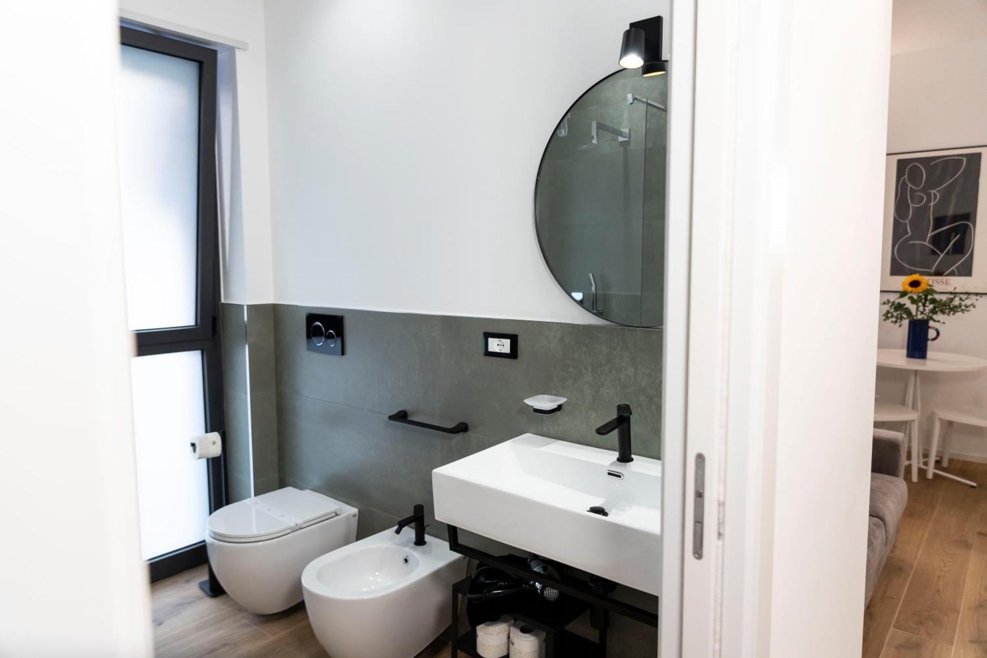 "36Metriquadri" A Bari Apartment Bagian luar foto